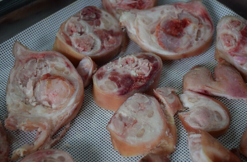 5d12d1b88f077.jpg 5d12d1b8d340f.jpg